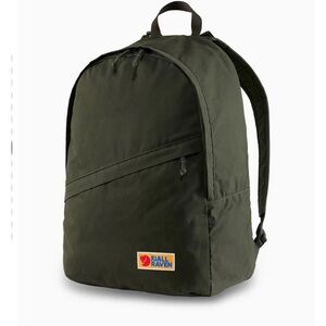 Fjällräven Vardag 16 backpack G-1000 Heavy Duty Eco S fabric.Deep Forest Green